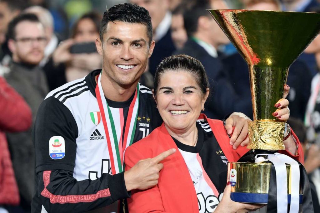 Cristiano Ronaldo finally speaks on condition of his mother