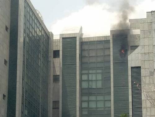 Breaking! Corporate Affairs Commission Building in Abuja on fire !