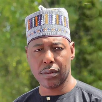 Governor Babagana Zulum distributes palliatives to 4,000 residents in Hausari and Fezzan wards! See pictures!