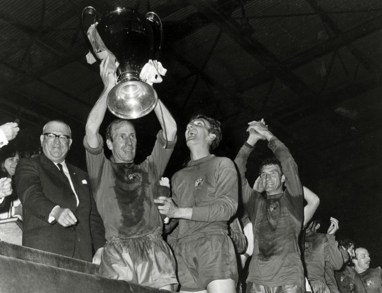 #OTD in 1968 Manchester United thrashed Benfica 4-1 to become England’s first Champions of Europe. See video!