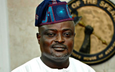 Lagos State Assembly Speaker Mudashiru Obasa laughs hysterically over corruption allegations claims! See video