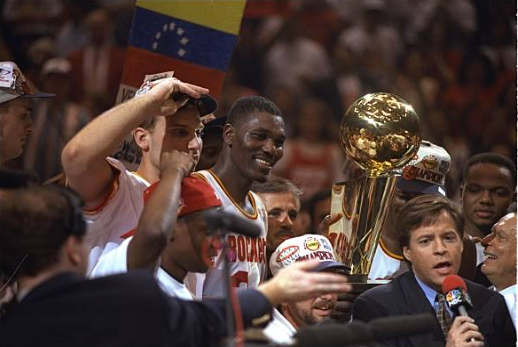 OTD in 1995: Nigeria’s Hakeem Olajuwon leads the Houston Rockets to the NBA Championship beating the Orlando Magic (video)