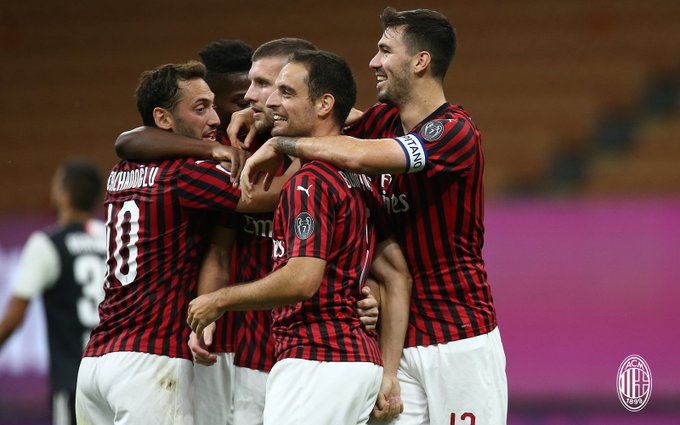 Watch six-goal thriller as Zlatan Ibrahimovic inspires AC Milan comeback to beat Juventus 4-2 (video)