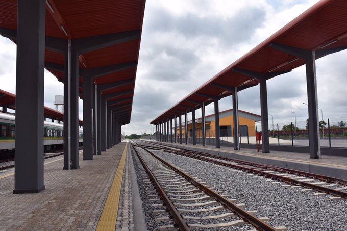President Buhari renames Agbor Railway Complex after ex-President Goodluck Jonathan! See pictures