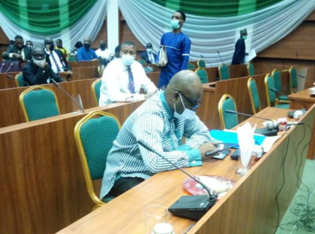 Breaking : NDDC Acting MD, Prof. Kemebradikumo Pondei faints during committee proceedings! (Video)