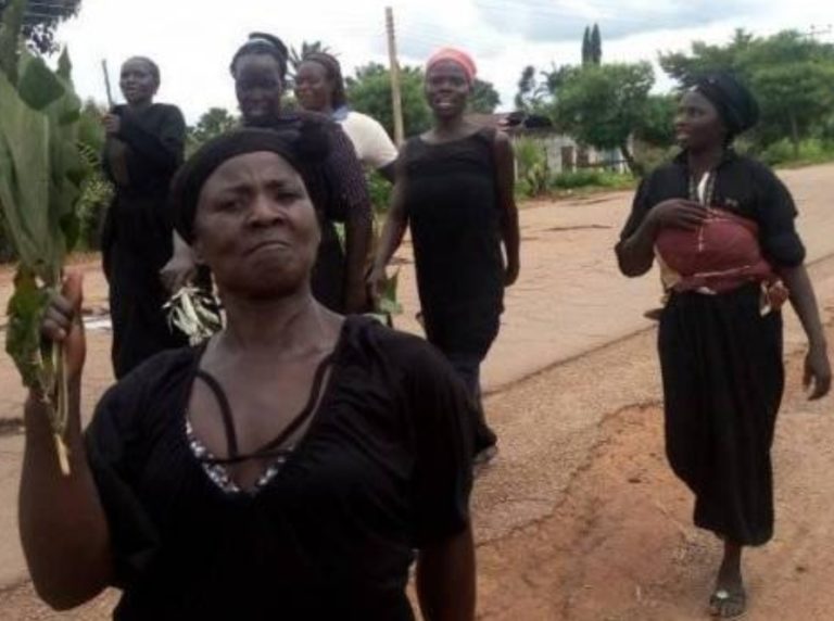 Southern Kaduna Killings: Women go naked in protest, say attacks are malicious! (Pictures)