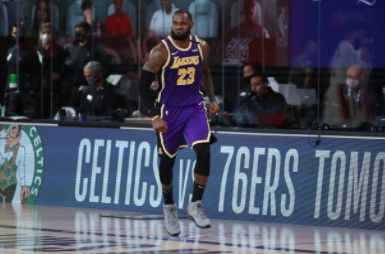 2020 NBA Playoffs: LeBron James leads Lakers to win against Blazers in game 3 (video)