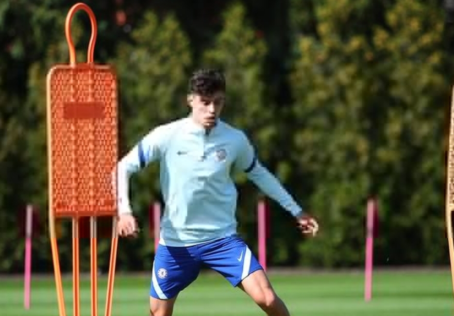 Kai Havertz trains for the first time as a Chelsea player today! See pictures👇