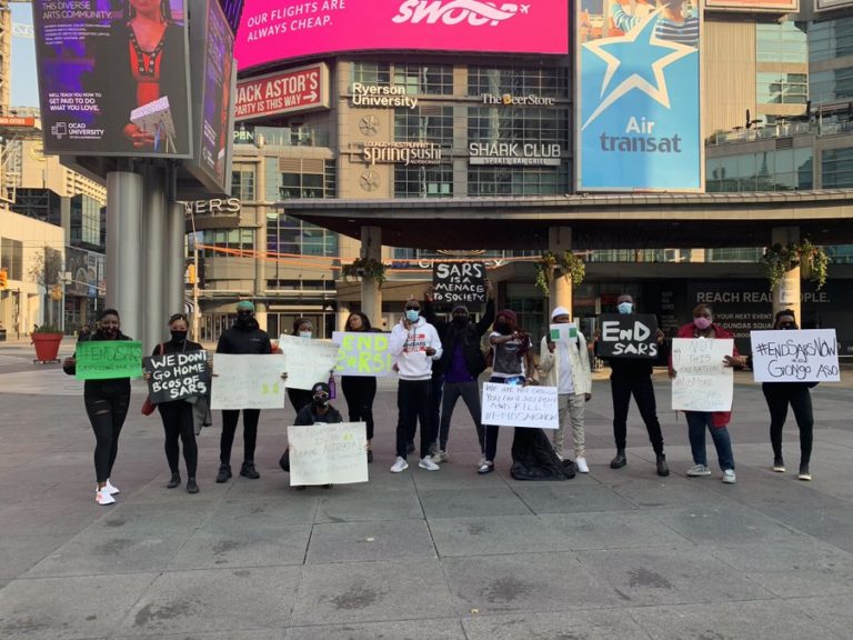 Nigerians in Canada join #EndSARS protest! Pictures 👇