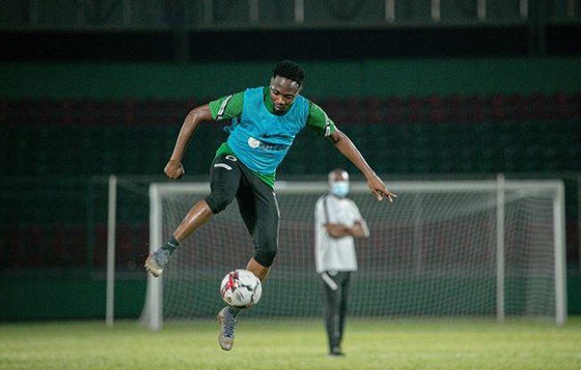 Super Eagles captain Ahmed Musa apologizes to Nigerians for Sierra Leone come back (video)