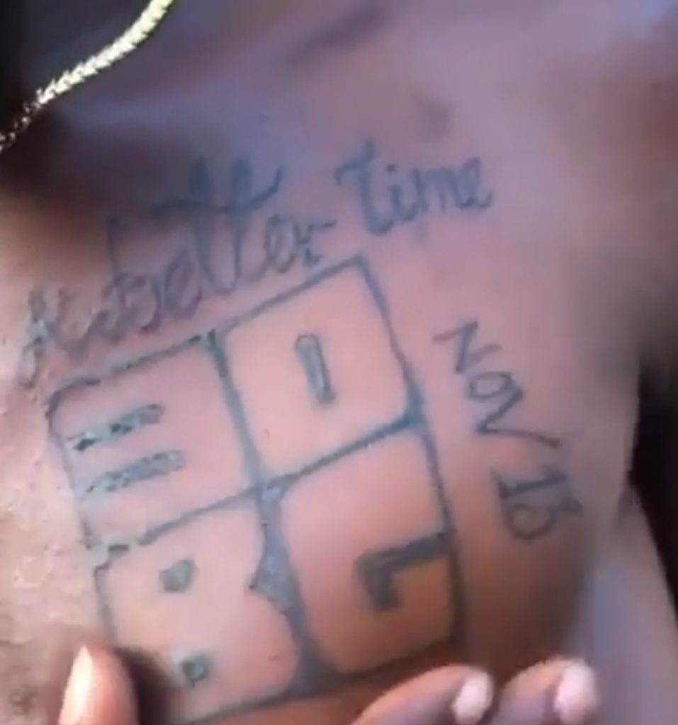 Davido fanatic tattoos “A Better Time”, ” 30BG” other emblems on his chest! See video👇