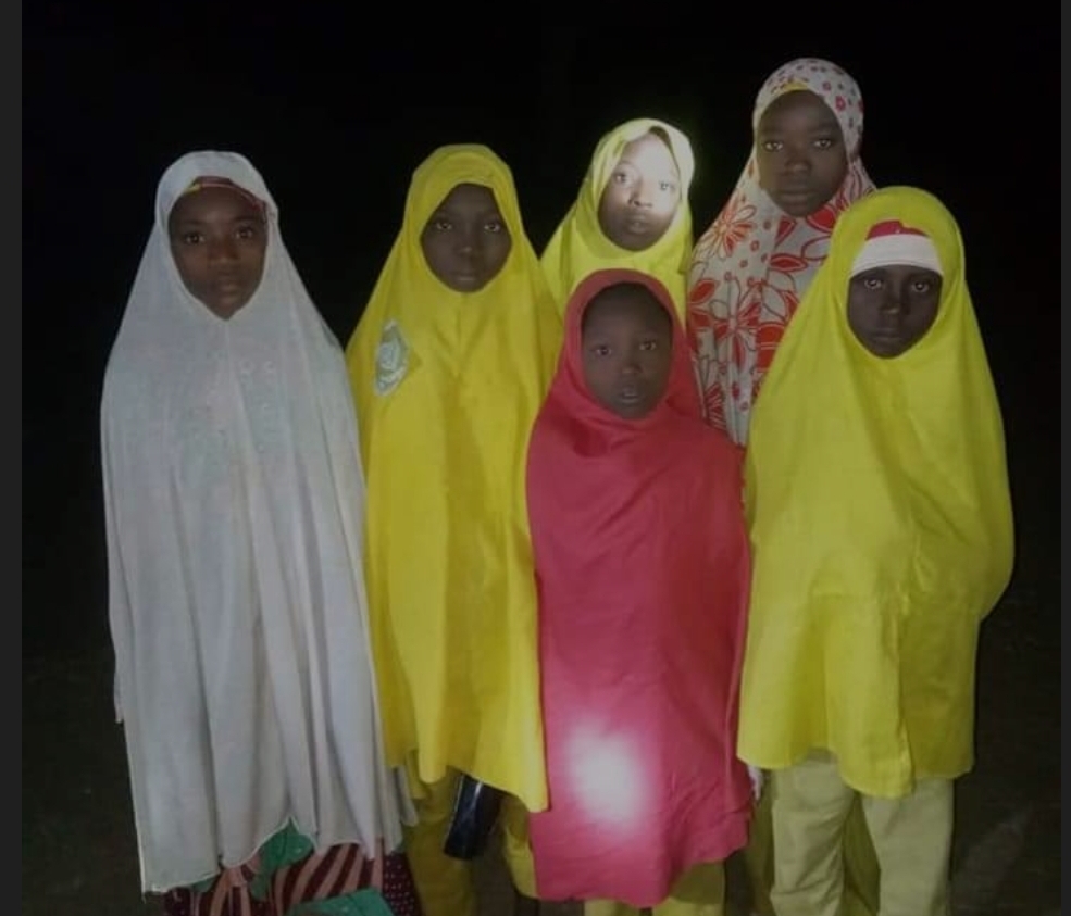 See pictures as military rescues 39 Islamiyya girls from kidnapp in Katsina State!