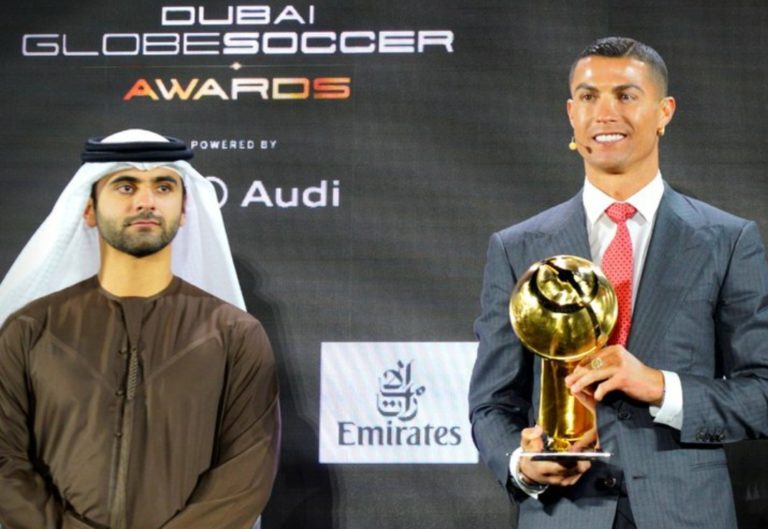 Cristiano Ronaldo named Player of the Century at the Globe Soccer Awards! Video👇