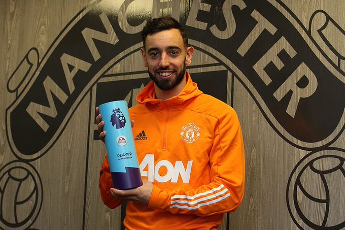 History Maker! Bruno Fernandes enters the record books as he wins Premier League Player of the Month for December 2020!