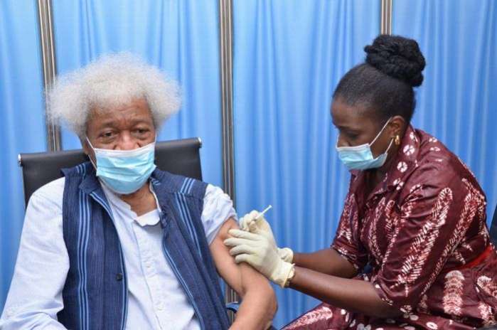 Wole Soyinka receives AstraZeneca COVID-19 vaccine!