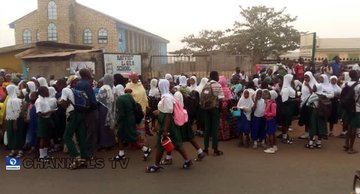 Kwara State Government shuts down 10 schools again over hijab controversy!
