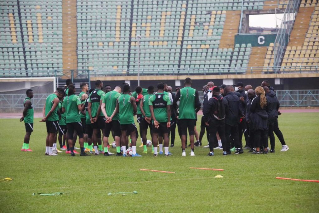 Super Eagles: Osimhen, Chukwueze, Iheanacho start as Gernot Rohr names attack-studded line-up vs Benin! Full XI here👇