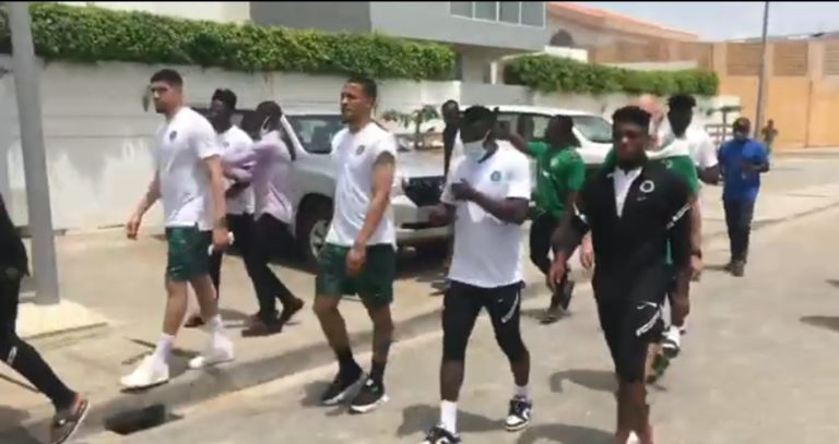 Super Eagles observe traditional team walk ahead of Benin match! Video👇Super Eagles