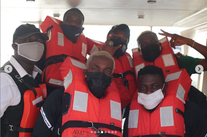 Super Eagles travel by boat to Port Novo, Benin Republic (photos)
