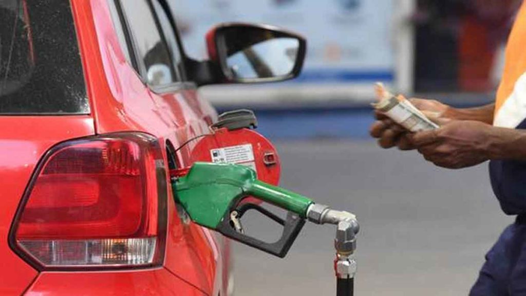 FG assures Nigerians no increase in the pump price of petrol