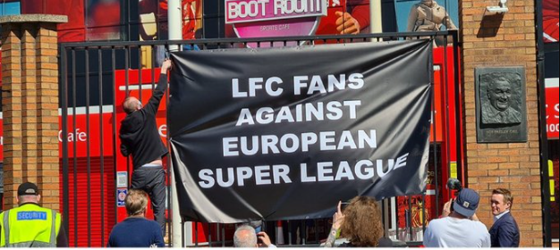 Liverpool fans demand removal of all their flags and banners in protest of Super League (photos)