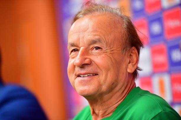 Yes, I take a bottle of beer before a glass of wine! – Gernot Rohr says!