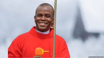 Video: Enugu residents in wild jubilation as Father Ejike Mbaka returns after reports of him being missing went viral!