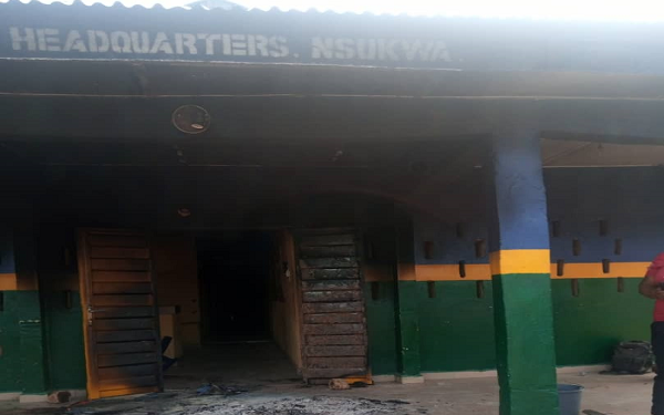 Three policemen feared dead as unkown gunmen attack police station in Delta State