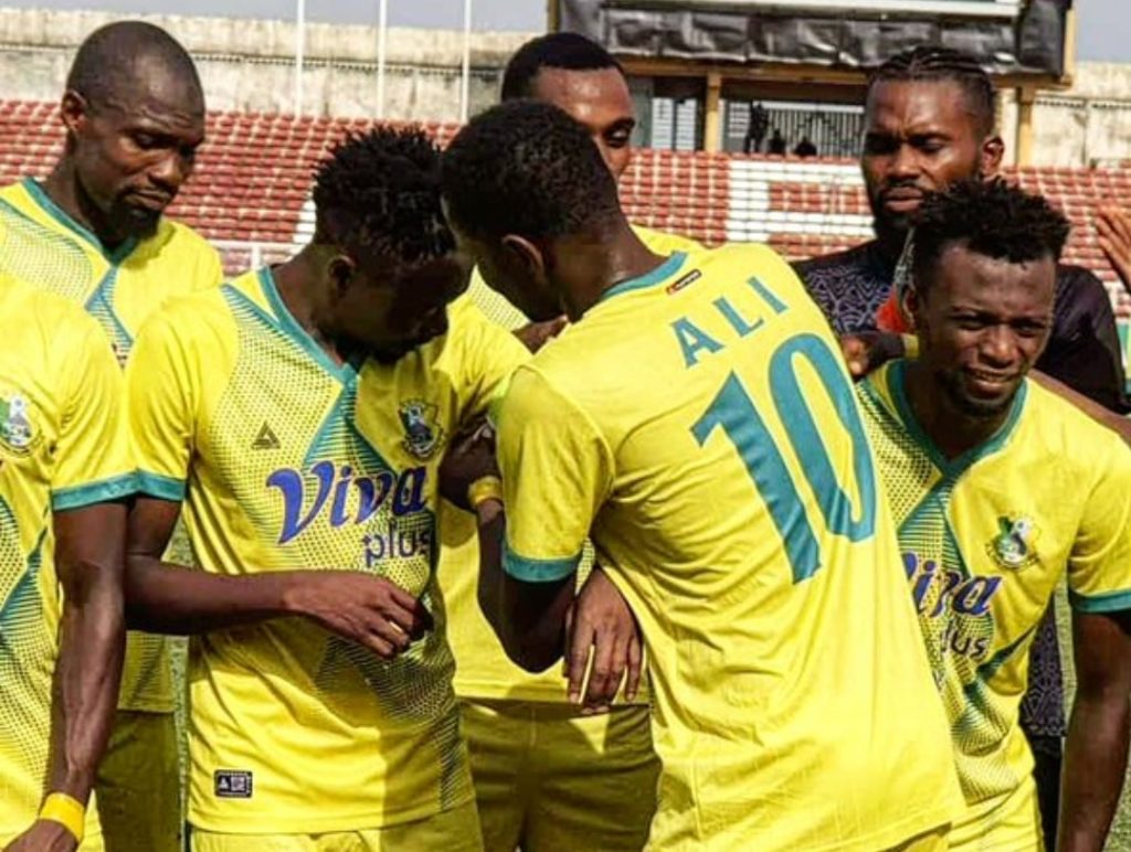 Ahmed Musa hosts Kano Pillars players at his residence after victory over Adamawa United!