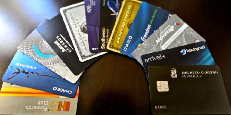 Credit Cards Comparison: How to know the cards with the best bonus offers, rewards rate, annual fees…