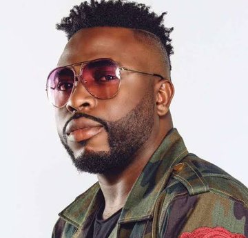 Music producer, Samklef comes under fire for representing Davido, Wizkid others with male genitals!