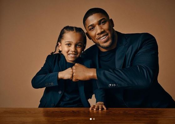 Anthony Joshua and son rock matching outfit (photos)