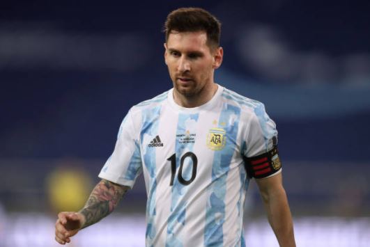 Watch Lionel Messi score stunning free-kick for Argentina against Chile (video)