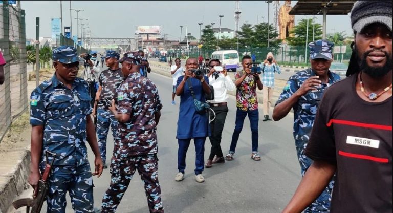 Nigerian youths protesting at Ojota, Lagos stopped by Police operatives