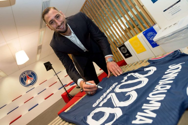 PSG announces the signing of Gianlugui Donnarumma from AC Milan!