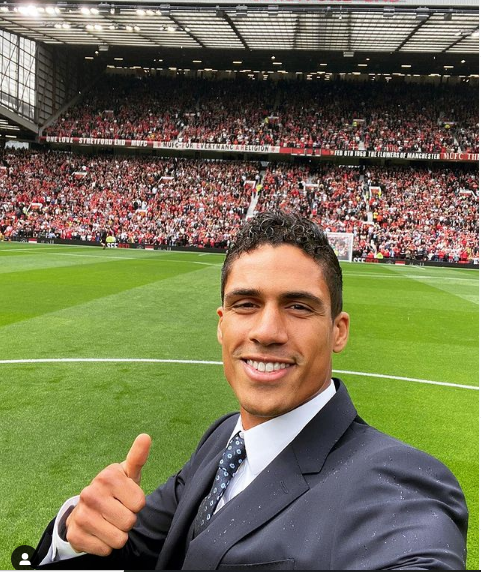 Manchester United unveil Varane at Old Trafford (photos)