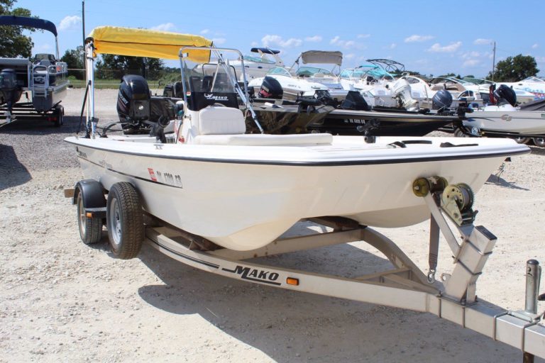 Mako Pro 17 Skiff: All the amazing info you need to know about the fishing boat