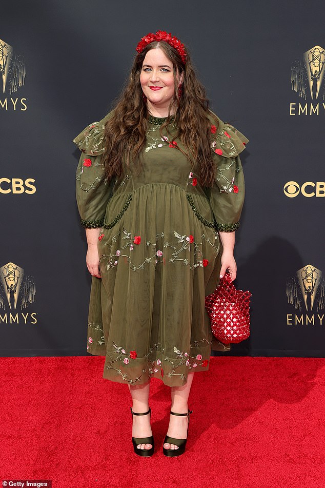 Aidy Bryant of Saturday Night Live inks deal with Universal Television to develop and produce