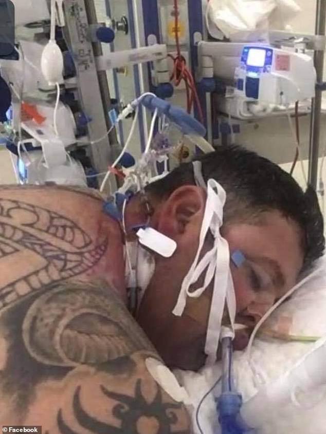 Shocking photo of Melbourne dad and anti-vaxxer fighting for life in hospital after catching Covid  1