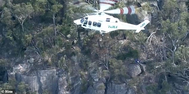 Woman falls 40m to her death from a popular walking track in the Blue Mountains