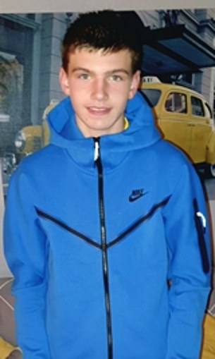 Boy, 16, arrested for murder of 14-year-old boy stabbed in ‘shocking act of violence’ in Glasgow