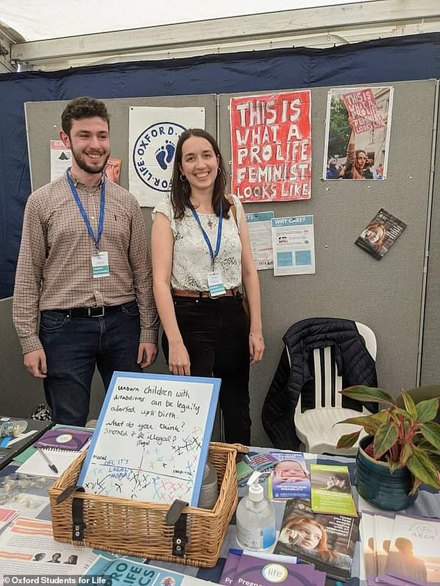 Oxford University condemns protestors who trashed Christian pro-life society stall at Freshers’ Fair