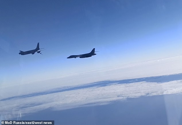 Russian Su-30 fighter jets buzz US B-1B bombers in tense encounter over the Black Sea