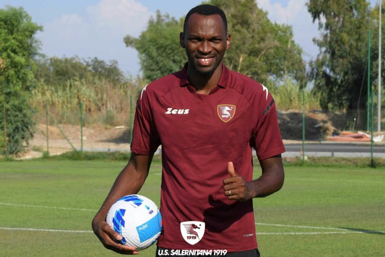 Simy Nwankwo goal drought continues as Salernitana records first Serie A win of the season.