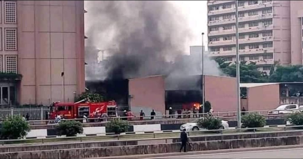 One injured as fire guts Federal Secretariat in Abuja!