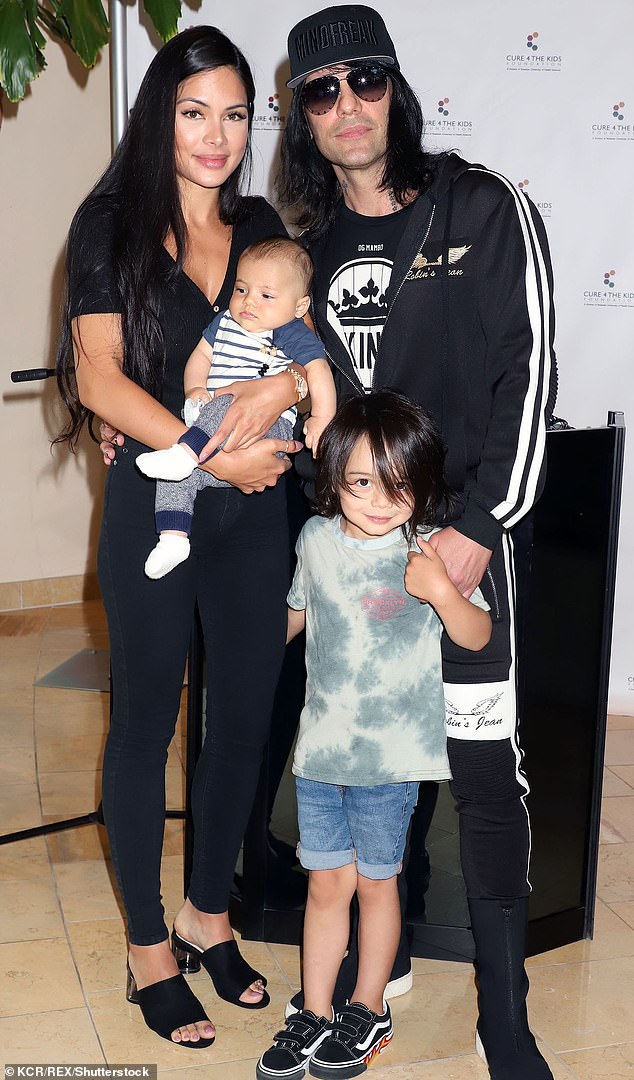 Criss Angel and his wife Shaunyl Benson welcome daughter Illusia 1