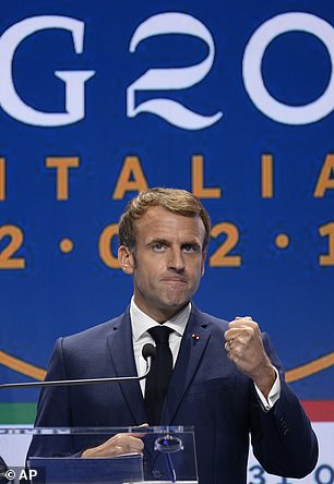 Scott Morrison takes an extraordinary swipe at French President Emmanuel Macron over submarine row