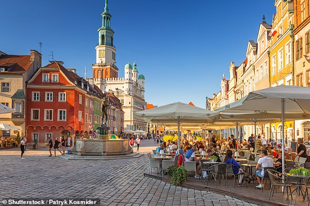 The great POLISH Bake Off: Discovering Poznan’s ultimate sweet treat – a 1,200 calorie croissant