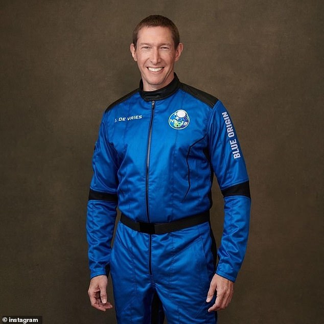 Businessman who went into space with William Shatner dies in New Jersey plane crash 