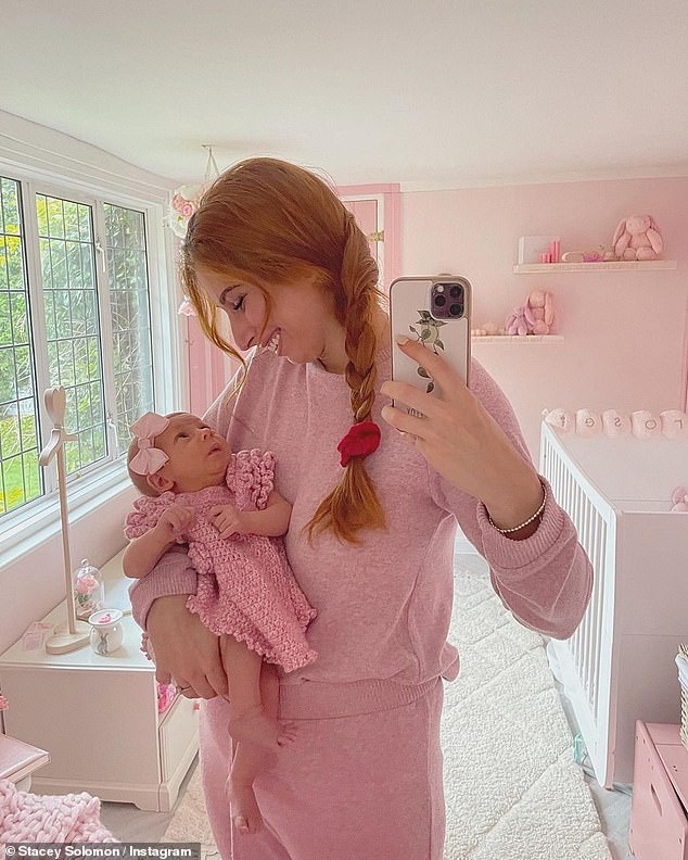 Stacey Solomon shows baby daughter Rose her nursery for the first time in sweet new post